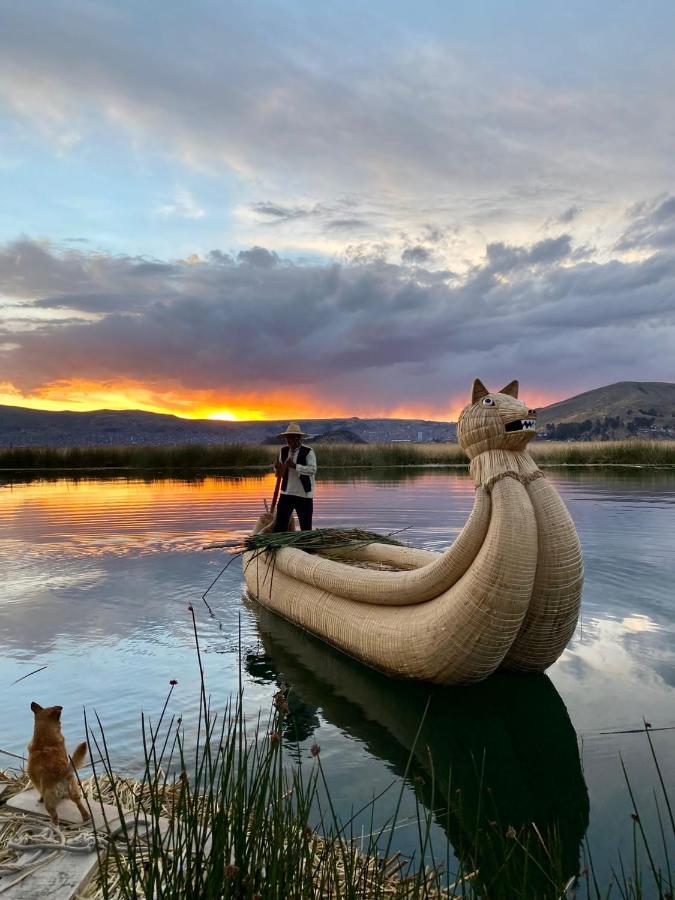 Uros Lodge Peru Puno Exteriör bild