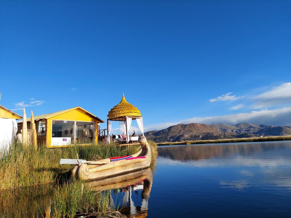 Uros Lodge Peru Puno Exteriör bild