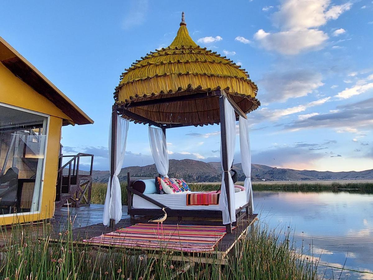 Uros Lodge Peru Puno Exteriör bild