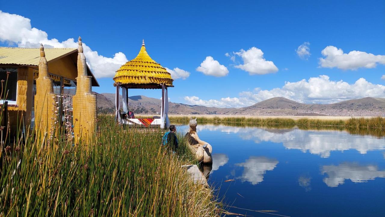 Uros Lodge Peru Puno Exteriör bild