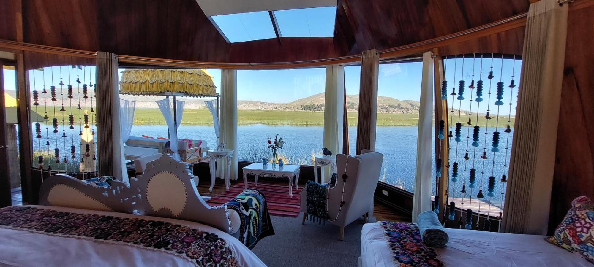 Uros Lodge Peru Puno Exteriör bild