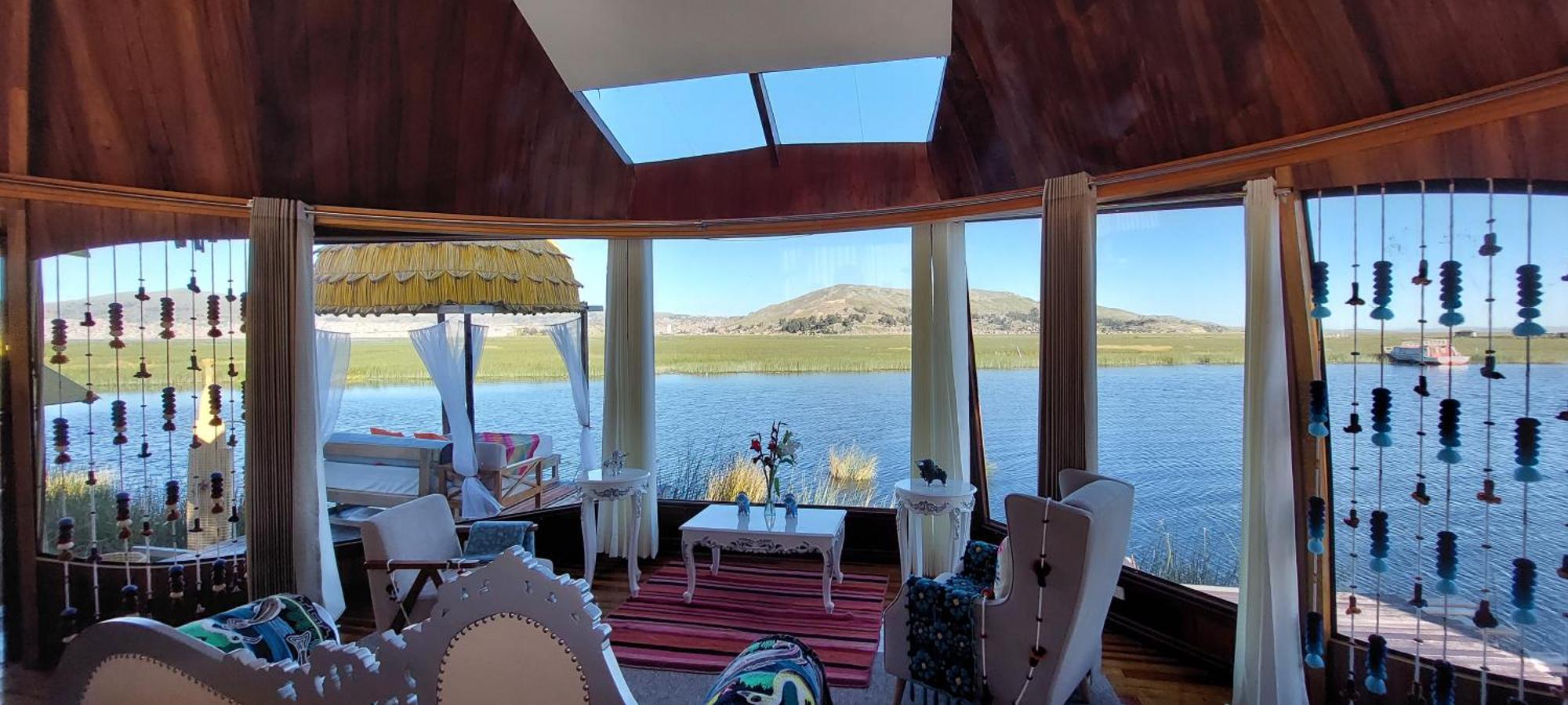 Uros Lodge Peru Puno Exteriör bild